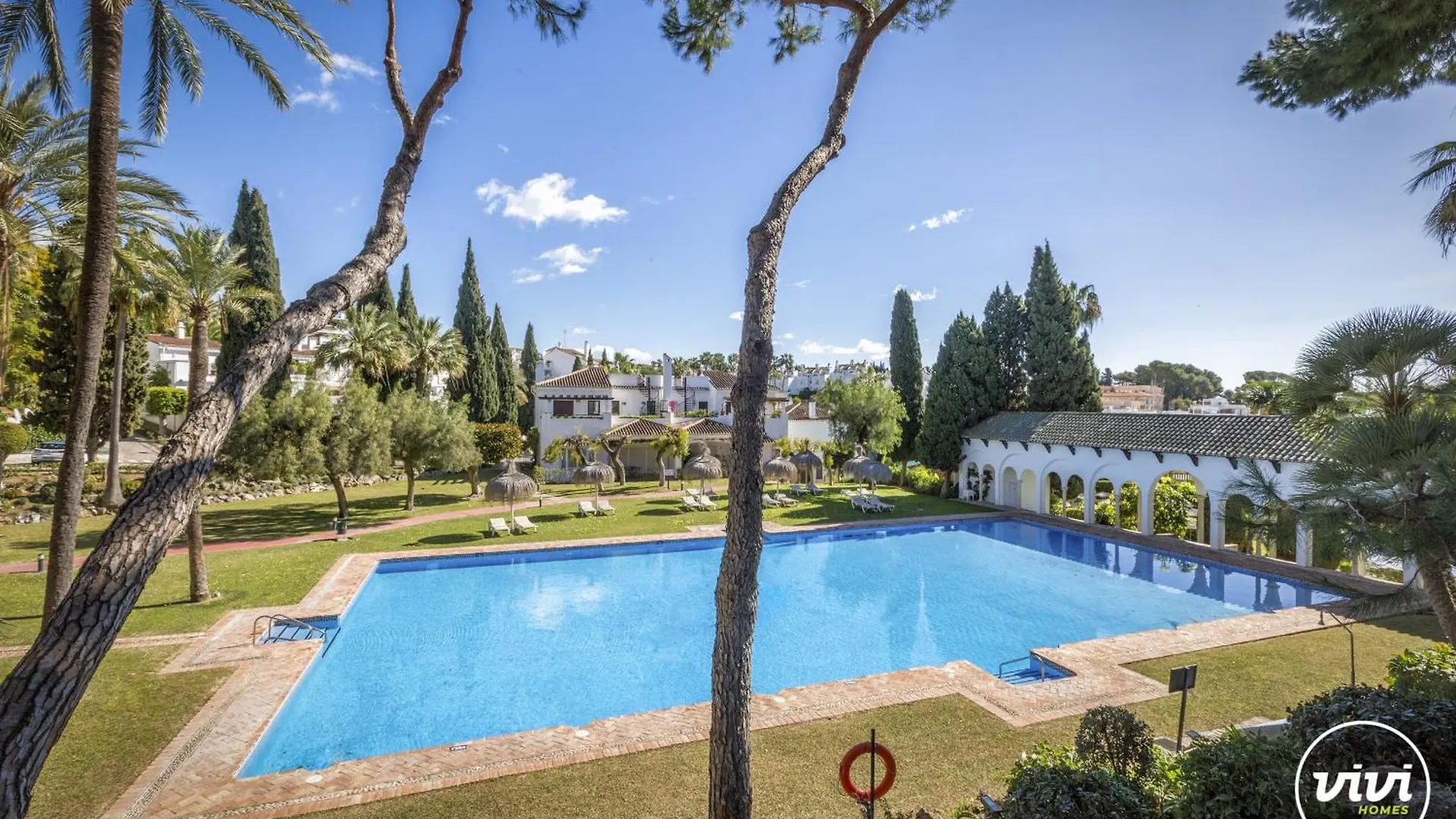Vivi Homes - Casa Nobu Pool, Garden, Patio & Beach Marbella 0*,  Spain