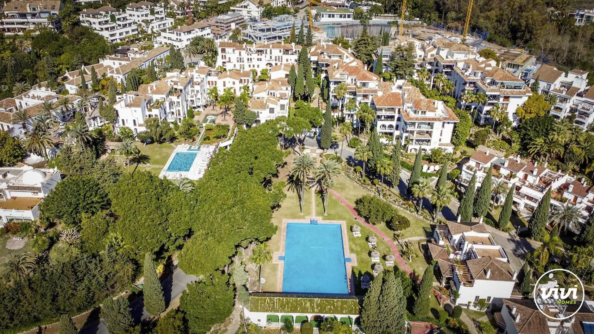 Vivi Homes - Casa Nobu Pool, Garden, Patio & Beach Marbella 0*,