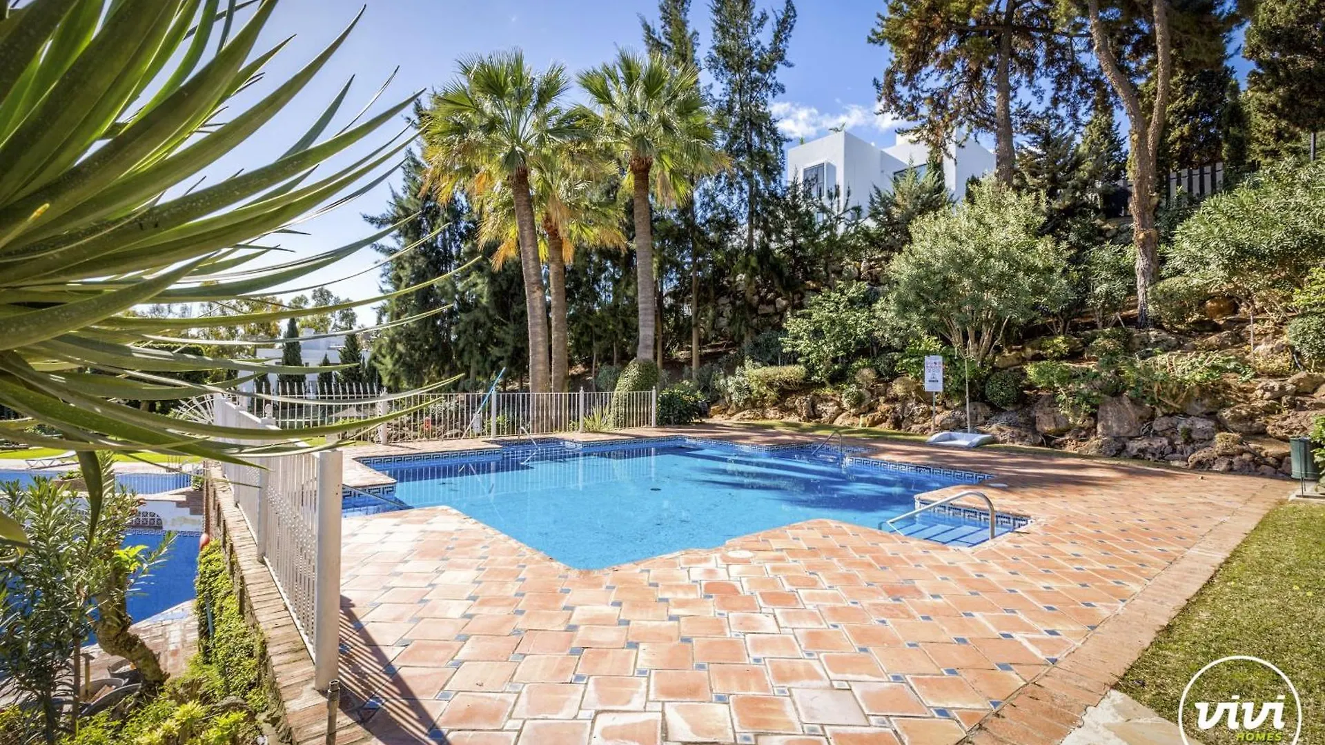 Apartment Vivi Homes - Casa Nobu Pool, Garden, Patio & Beach Marbella Spain