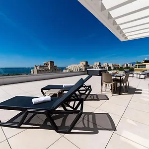 Aqua Bellamar, Apartment