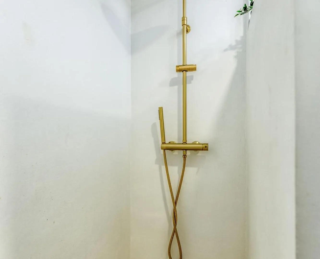 דירה מארבלה Vivi Homes - Casa Nobu Pool, Garden, Patio & Beach ספרד